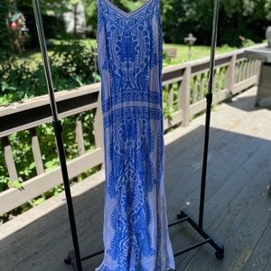 Stunning maxi dress